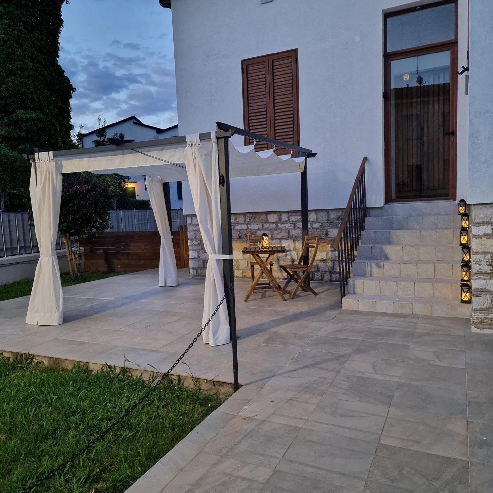 比萨Cinzia'S House Of Mirrors公寓 外观 照片